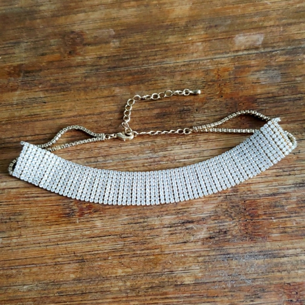 Stunning Sparkly Adjustable Choker